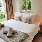 Prázdninový dům Scandinavian Wellness Met Hottub & Sauna