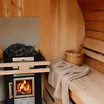 Scandinavian Wellness Met Hottub & Sauna Prázdninový dům *