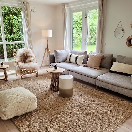 Ferienhaus Scandinavian Wellness Met Hottub & Sauna