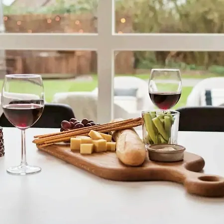 Scandinavian Wellness Met Hottub & Sauna Prázdninový dům