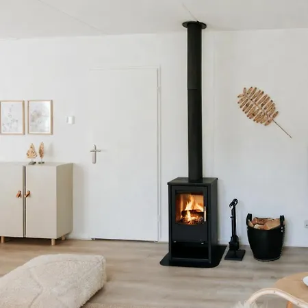 Scandinavian Wellness Met Hottub & Sauna Prázdninový dům Ewijk