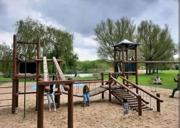 別荘 Scandinavian Wellness Met Hottub & Sauna