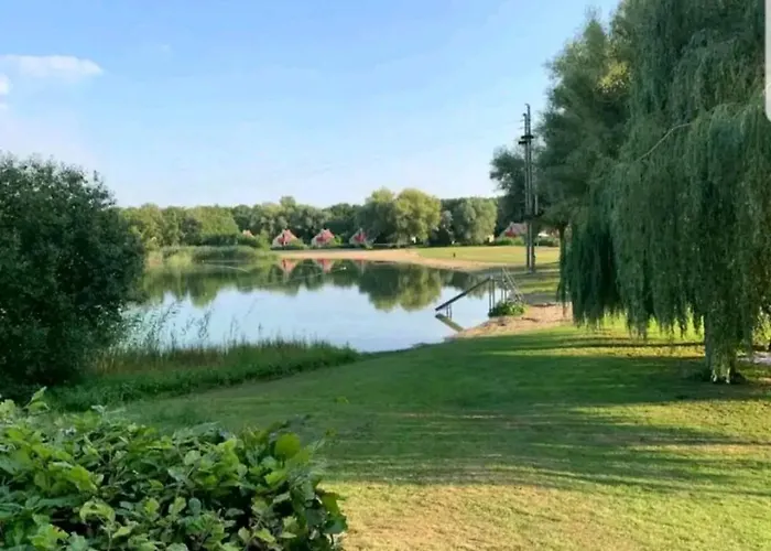 Scandinavian Wellness Met Hottub & Sauna *